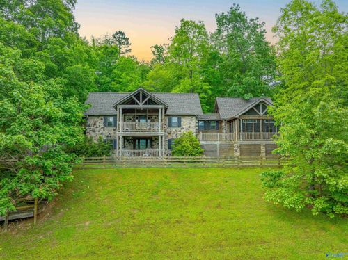 745 Preston Island Cir, Scottsboro, AL, 35769-9227 | Card Image