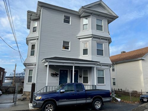 2-30 May St, Fall River, MA, 02720-2304 | Card Image