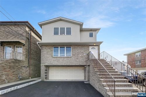234 Cliff St, Cliffside Park, NJ, 07010-1563 | Card Image
