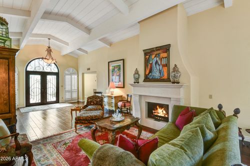 8525 N 84th St, Scottsdale, AZ, 85258-2451 | Card Image