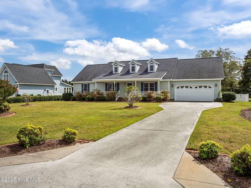 105 Deerfield Ct, Cedar Point, NC, 28584-8047 | Card Image