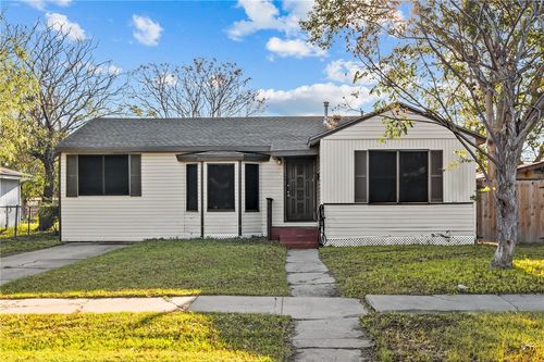 4314 Devon Dr, Corpus Christi, TX, 78415-5130 | Card Image