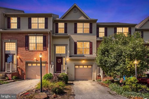 35 Zachary Dr, HANOVER, PA, 17331-8674 | Card Image