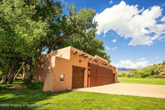 40275 Highway 141, House other with 8 bedrooms, 8 bathrooms and null parking in Gateway CO | Image 68