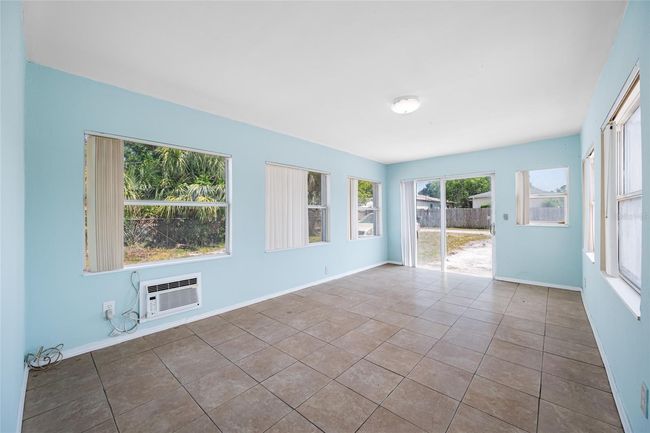 2350 38 Th Ave N, House other with 2 bedrooms, 2 bathrooms and null parking in ST PETERSBURG FL | Image 38