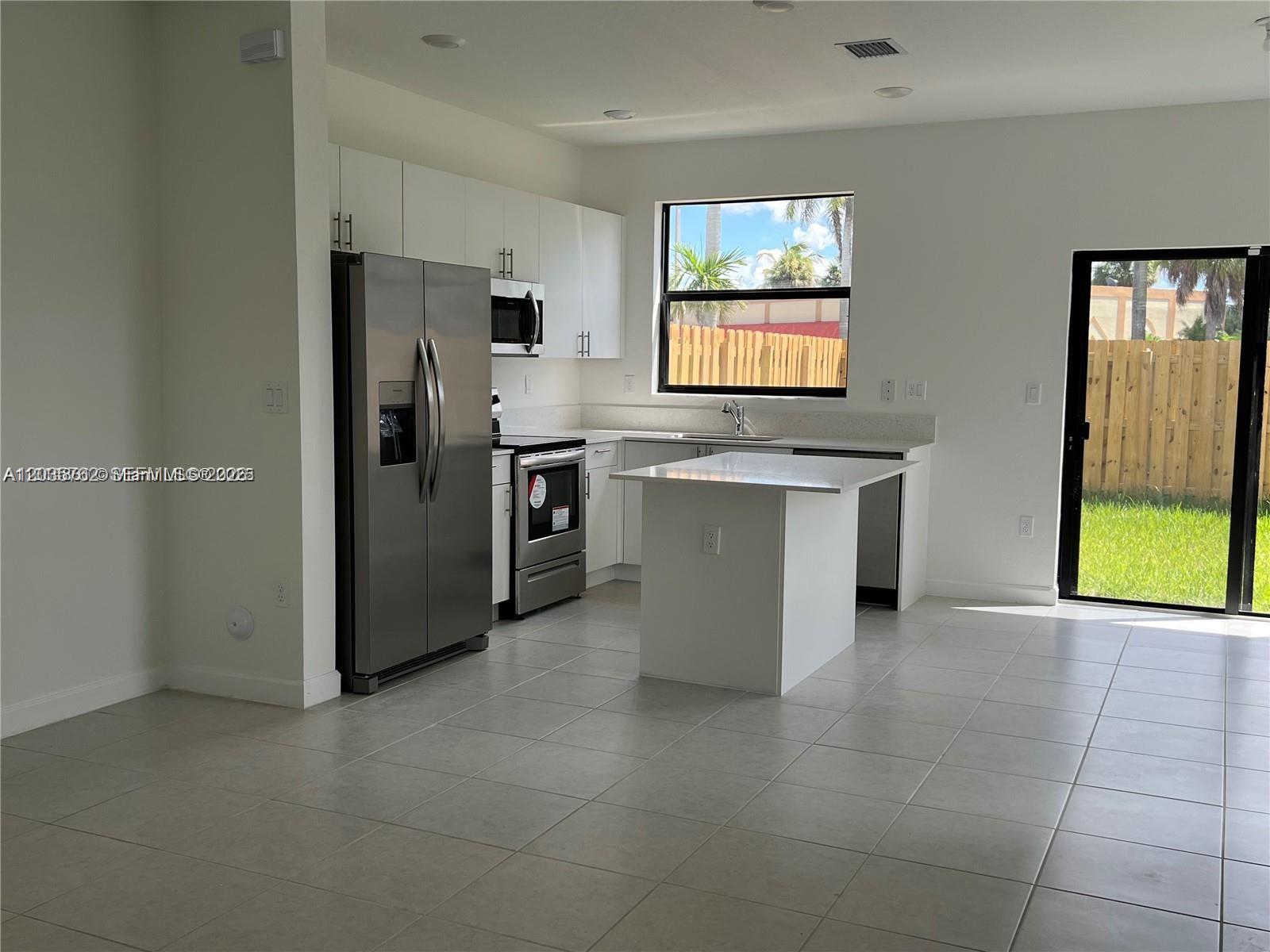 Residential Lease in Homestead 5