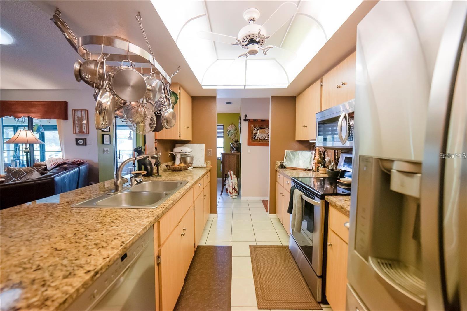Residential in ROTONDA WEST 4