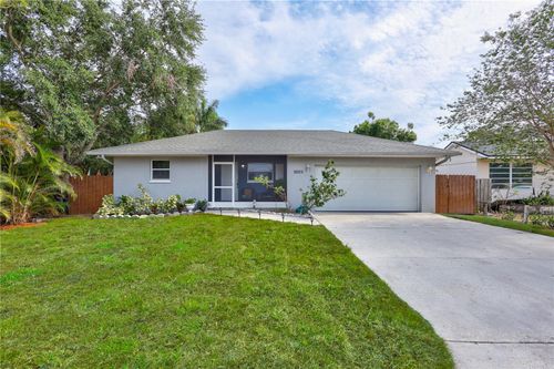 2620 49th Ave N, St Petersburg, FL, 33714-2521 | Card Image