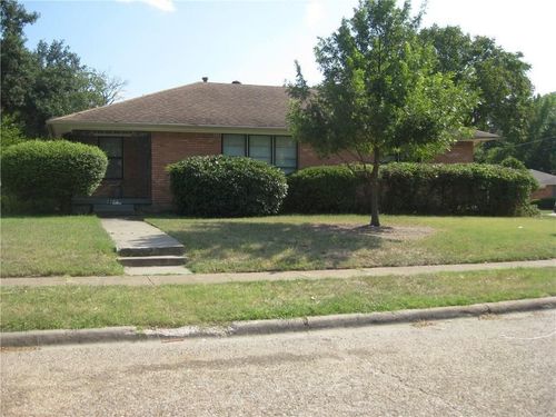 2204 Healey Dr, Dallas, TX, 75228-3714 | Card Image