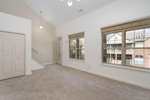 35-145 E Bay Dr, Walled Lake, MI, 48390-3526 | Card Image