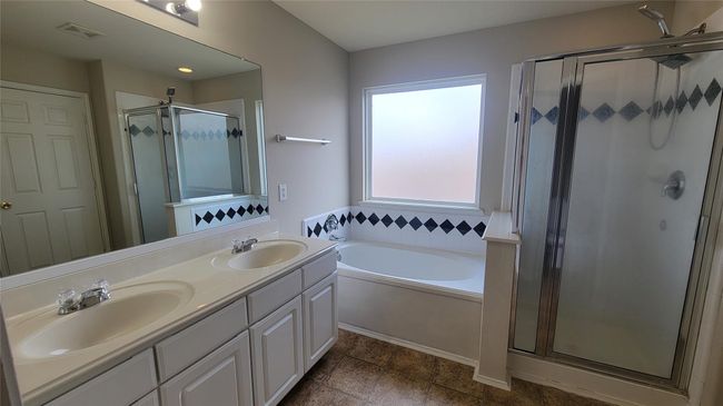 2411 Lofty Falls Ct, House other with 4 bedrooms, 3 bathrooms and 2 parking in Spring TX | Image 14