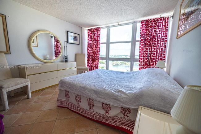 APT-1809 - 2841 N Ocean Blvd, Condo with 2 bedrooms, 2 bathrooms and null parking in Fort Lauderdale FL | Image 10