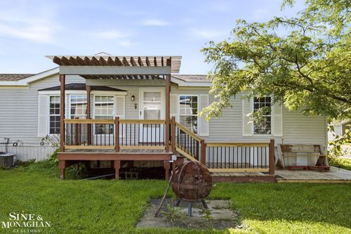 59534 Hardy Ln, New Haven, MI, 48048-2067 | Card Image