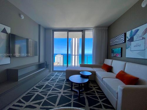 r2607-4010 S Ocean Dr, Hollywood, FL, 33019-3063 | Card Image