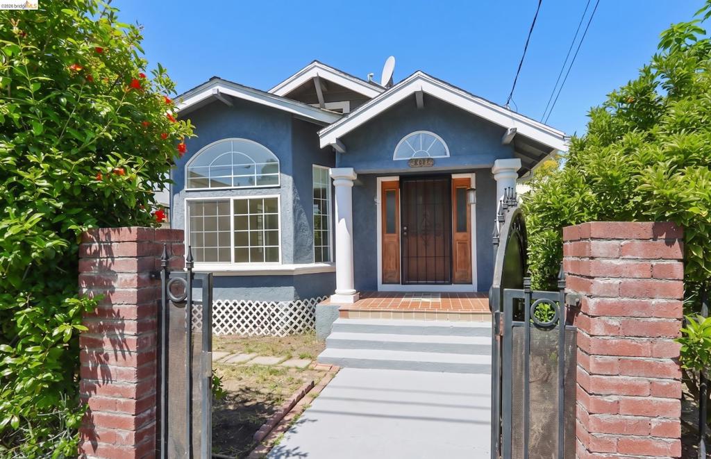 Residential in Oakland 2