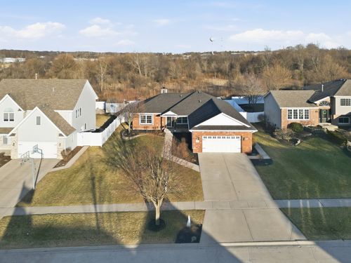 542 Doxbury Ln, New Lenox, IL, 60451-3428 | Card Image