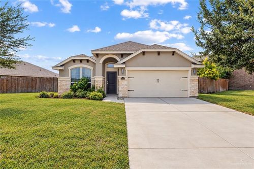 5253 Lost Creek Ln, McAllen, TX, 78504-9796 | Card Image