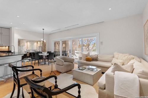 b-215 Annie, San Antonio, TX, 78212-2872 | Card Image