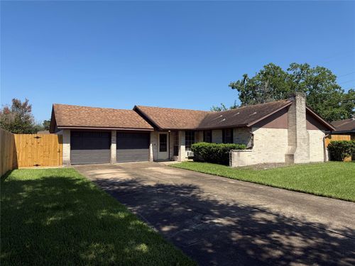 10423 Sagemeadow Ln, Houston, TX, 77089-2108 | Card Image