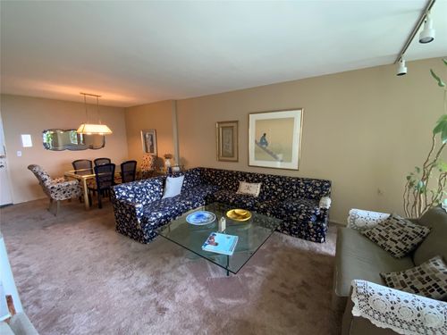 apt-5a-27110 Grand Central Pkwy, Floral Park, NY, 11005-1205 | Card Image