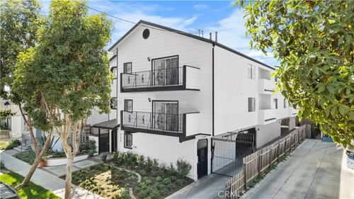 755 Gaviota Ave, Long Beach, CA, 90813-6316 | Card Image