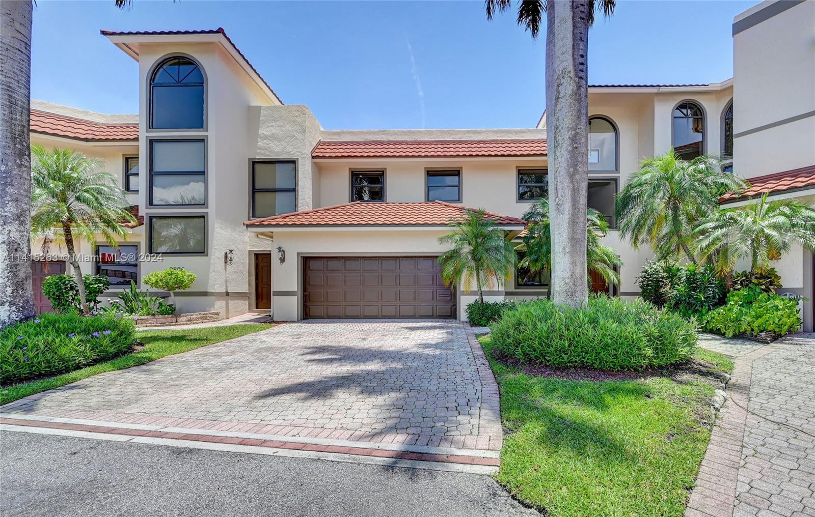 15th St, Fort Lauderdale, FL 33304