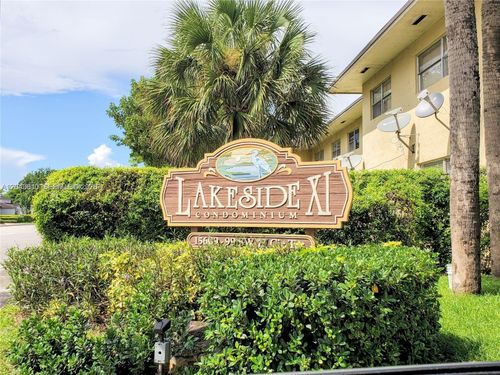 5-4-15659 Sw 73rd Circle Ter, Miami, FL, 33193-1809 | Card Image