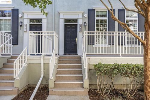 3730 Whitworth Dr, Dublin, CA, 94568-1384 | Card Image