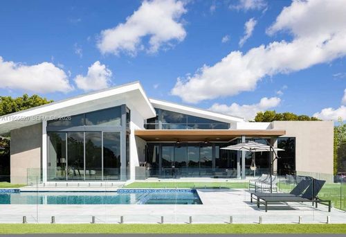 1830 193rd St, Miami, FL, 33179-3644 | Card Image