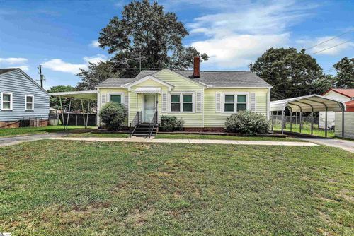 203 Ashley Ave, Anderson, SC, 29624-3705 | Card Image