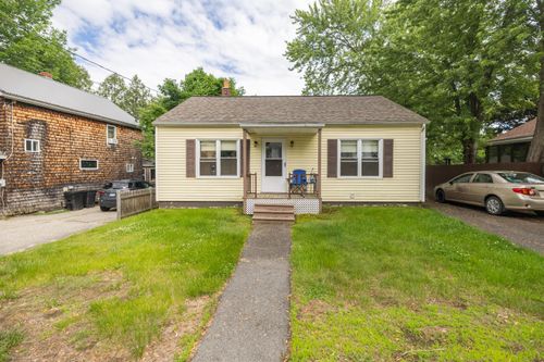 77 Old Greene Rd, Lewiston, ME, 04240-3623 | Card Image