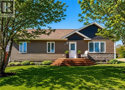 42 Rue Du Parc, Bouctouche, NB, E4S3C5 | Card Image