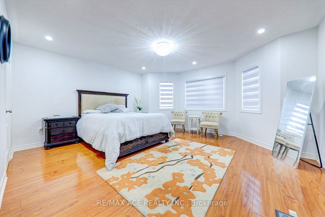 82 Warnford Cir, House other with 7 bedrooms, 5 bathrooms and 4 parking in Ajax ON | Image 23