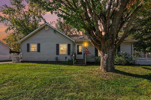 1283 Graf St, Muskegon, MI, 49442-5354 | Card Image