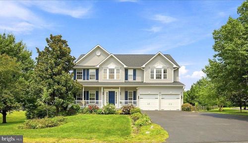 57 General Semmes Ct, HARPERS FERRY, WV, 25425-3253 | Card Image