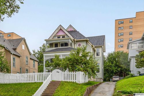 1516 S 29th St, Omaha, NE, 68105-2569 | Card Image