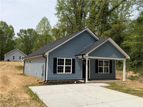1139 Kenly St, Salisbury, NC, 28144-3818 | Card Image