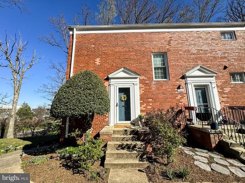 314-3462 Martha Custis Dr, ALEXANDRIA, VA, 22302-2118 | Card Image