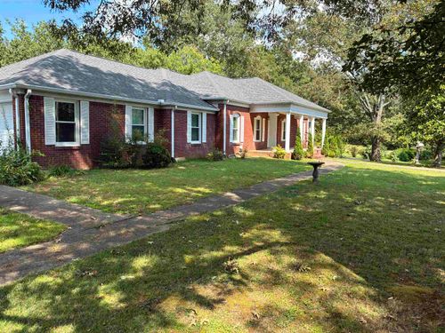 300 Tim St, Russellville, AL, 35653-5763 | Card Image