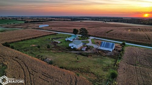 44435 190th Ave, Chariton, IA, 50049-7892 | Card Image