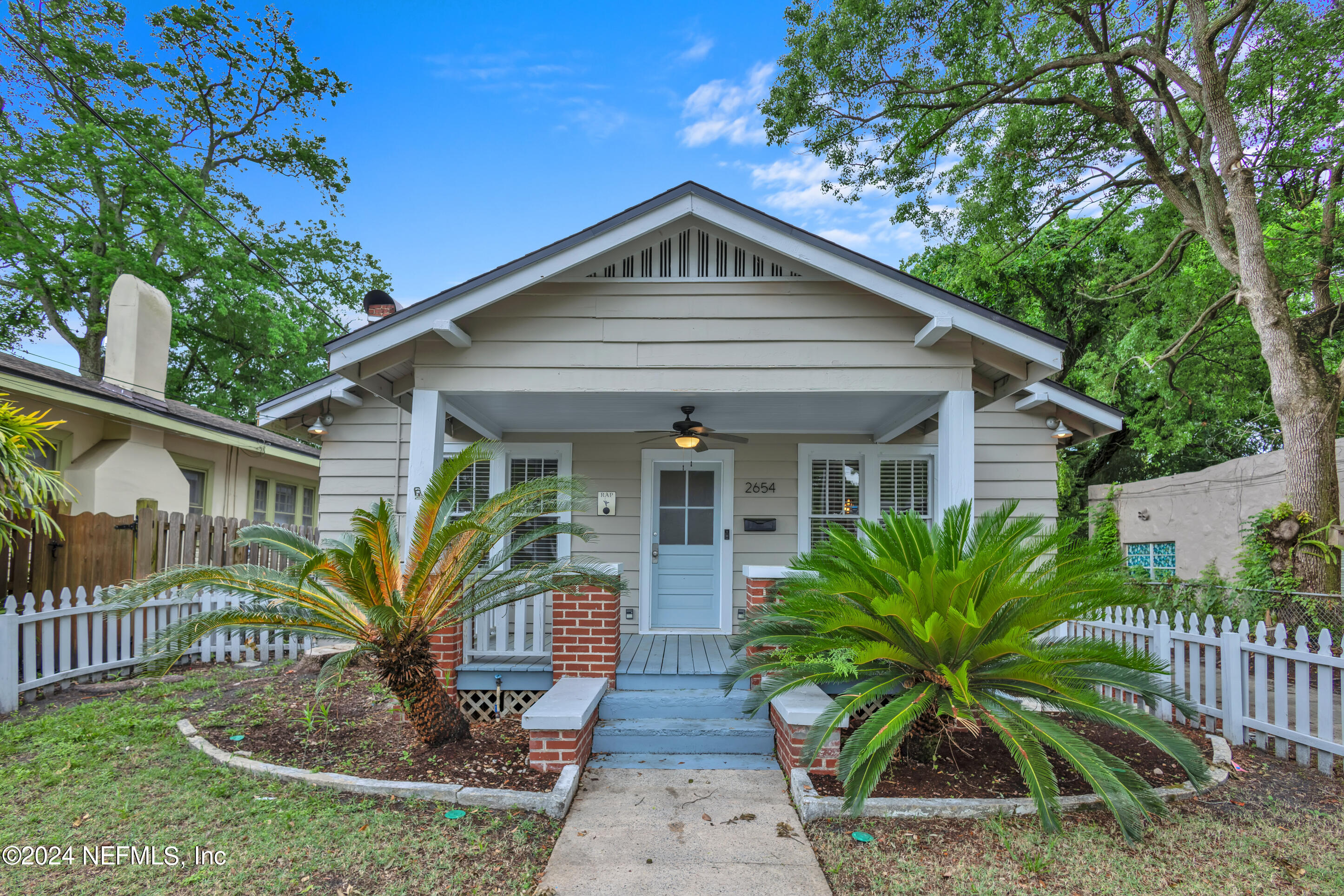 Myra St, Jacksonville, FL 32204