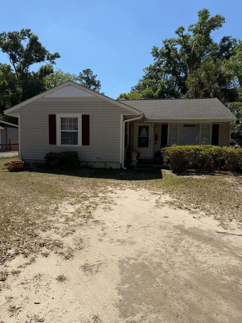 1906 N Lee Street, Valdosta, GA, 31602 | Card Image