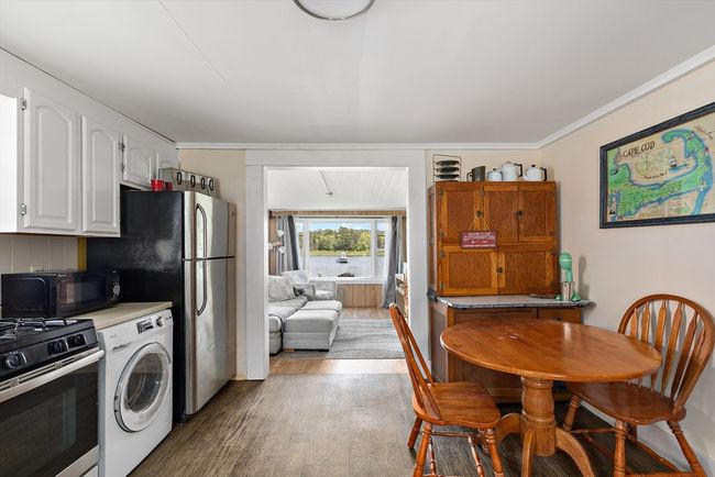 63 Oakdale Ave, House other with 4 bedrooms, 2 bathrooms and 6 parking in Marion MA | Image 8