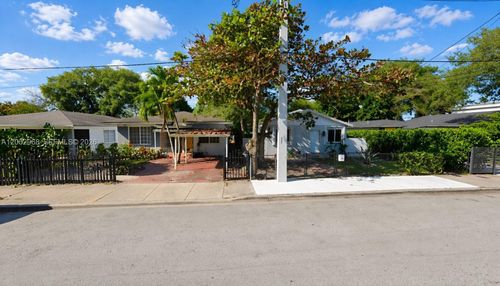 5250 Nw 24th Ave, Miami, FL, 33142-8021 | Card Image
