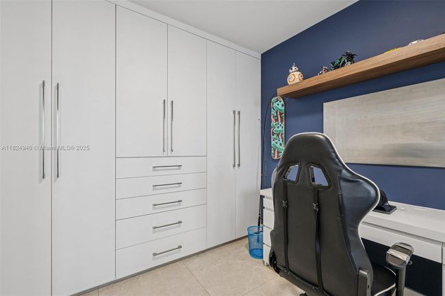 441 Sw 27 Th Rd, House other with 4 bedrooms, 4 bathrooms and null parking in Miami FL | Image 26
