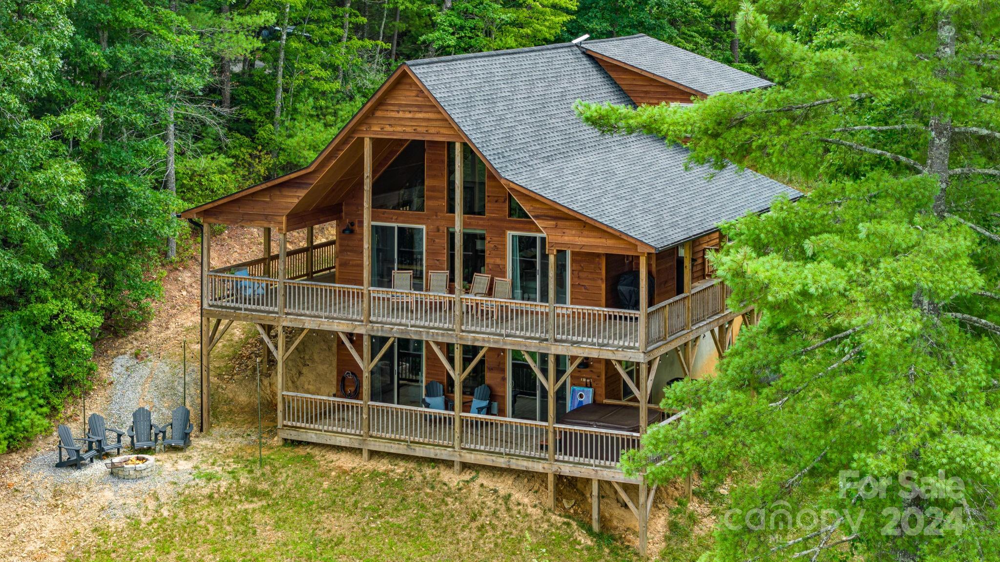 Lexington Dr, Brasstown, NC 28902