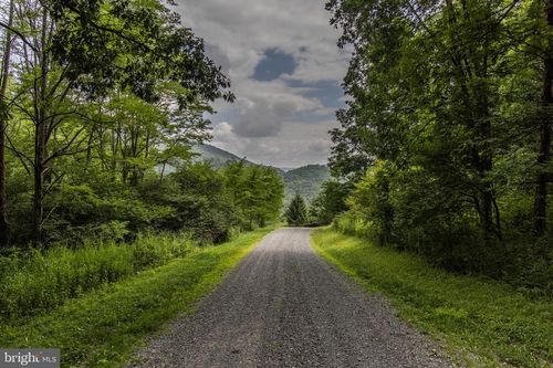 LT 129 Sunset Mountain Village, Valley Head, WV, 26294 | Card Image
