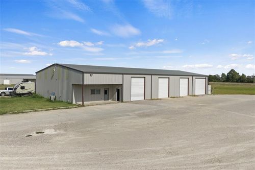 bldg-3-337 Loreal Ln, Davis, OK, 73030-5300 | Card Image