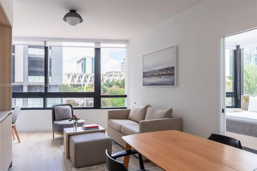 apt-202-225 N Miami Ave, Miami, FL, 33128-1969 | Card Image