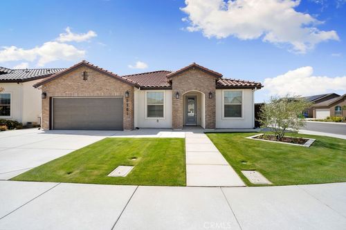 3301 Whispering Brook Ln, Shafter, CA, 93263-9479 | Card Image
